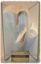 Load image into Gallery viewer, Signs of the zodiac :: Your Horoscope in a book