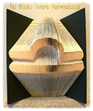 Load image into Gallery viewer, Signs of the zodiac :: Your Horoscope in a book