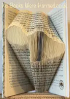 Load image into Gallery viewer, Maui Hawaii  : : Hand folded, Non cut book art
