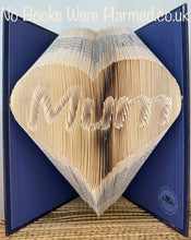 Load image into Gallery viewer, &quot;Mum&quot; in love heart
